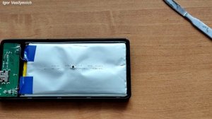 Разборка и бесстрашный ремонт повербанка. Необычный ремонт внешнего аккумулятора. Надулся как пузыр