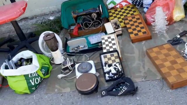 Сербия. Самый известный рынок Найлон. Сербский город Нови Сад.Путешествие по Сербии.