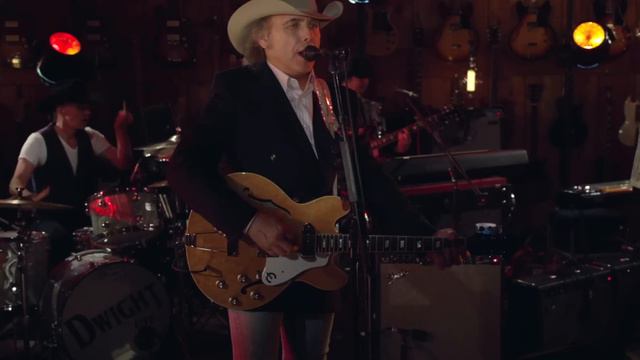 Dwight Yoakam "Second Hand Heart" Guitar Center Sessions on DIRECTV смотреть онлайн