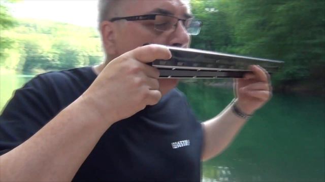 Double enjoyment of sight and hearing from Easttop chromatic and bass,chord harmonica смотреть онлайн