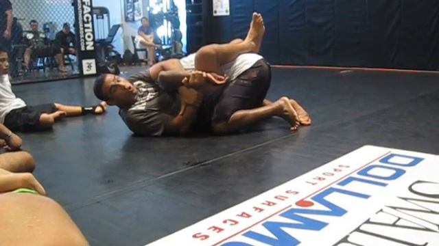 Fabricio Werdum: Getting the Kimura from the hip block смотреть онлайн