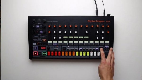 Behringer RD-8 | Techno & House (No Talking)