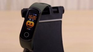 Обзор и настройка - Honor Band 5i