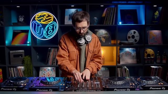 Bop | HUB LIVE смотреть онлайн