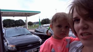 ВЛОГ Едем на машине к Спанч Бобу и Щенячий Патруль Донатс OREO и рум тур в отеле