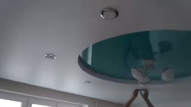 Компания "Репа" установила двухуровневый натяжной потолок смотреть онлайн