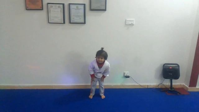 Funny - Cute Karate Kid Practice смотреть онлайн