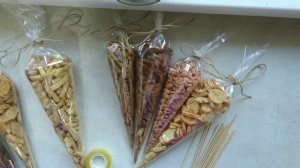 Как сделать букет из пива. Мужской букет с бутылкой.