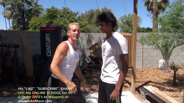 STREET FIGHTING of PRAYING MANTIS Kung Fu - THROAT ATTACK смотреть онлайн