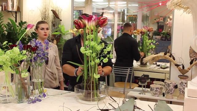 Уроки флористики Славы Роска. Мастер-класс вертикальный мужской букет смотреть онлайн