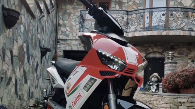 aprilia sr50 and italjet diablo смотреть онлайн
