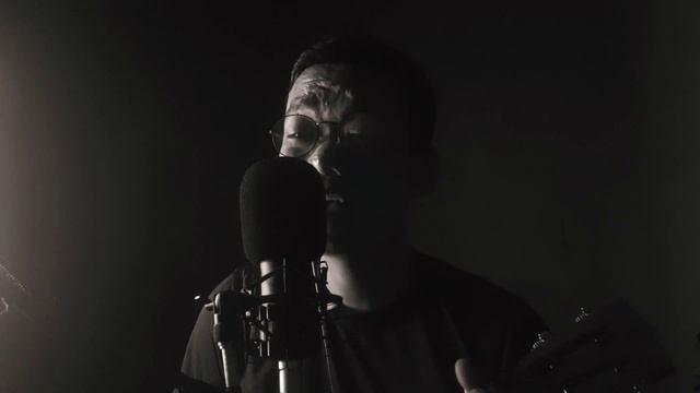 Glimpse of Us - Joji (Ukulele Cover) смотреть онлайн