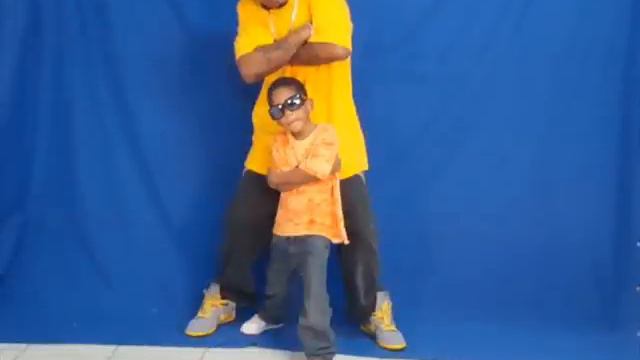 VAKERO FEAT MORENO 5 -DEJA DE HABLAR смотреть онлайн