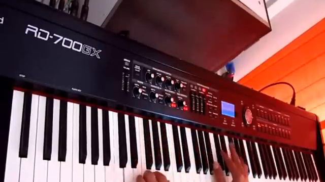 Over the Rainbow - Piano cover смотреть онлайн
