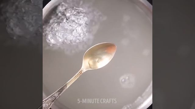 26 TRUCCHI CON LA STAGNOLA CHE NON CONOSCEVI смотреть онлайн