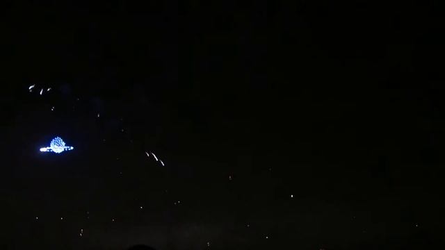 Японский фейерверк. Круг света. Строгино 27.09.2017 смотреть онлайн