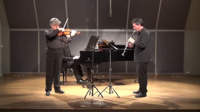Aram Khachaturian Trio for Violin, Clarinet and Piano смотреть онлайн