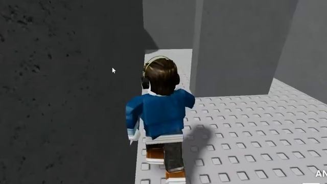 Побег от голов в роблоксе. смотреть онлайн