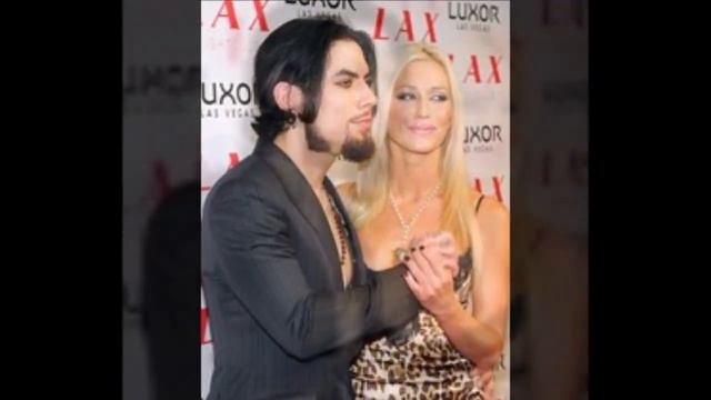 Dave Navarro - From Baby to 51 Year Old смотреть онлайн