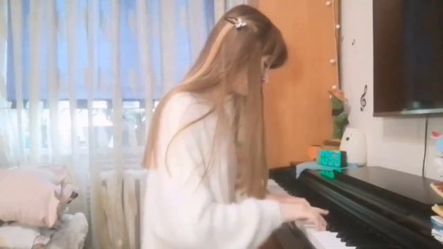 Цибух Кристина, Й.Гайдн Соната-партита сі бемоль мажор смотреть онлайн