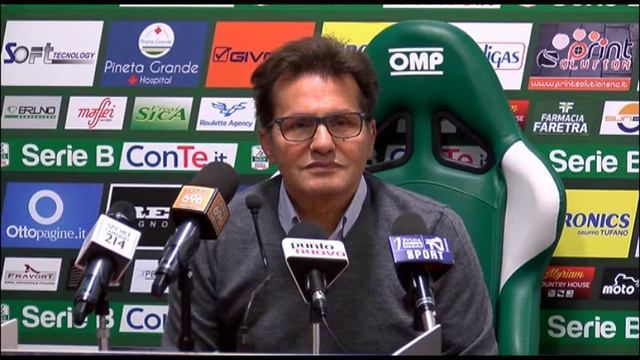 Walter Novellino presenta Spezia-Avellino / La conferenza integrale смотреть онлайн
