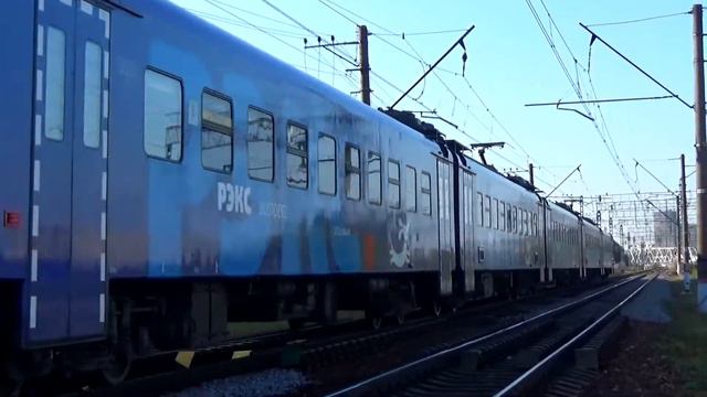 Электропоезд ЭП2Д-0086 "РЭКС" экспресс сообщением "Серпухов - Москва Курский вокзал" смотреть онлайн