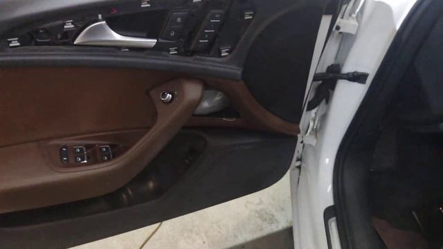 Снятие обшивки Audi A6 2014 г.в. смотреть онлайн