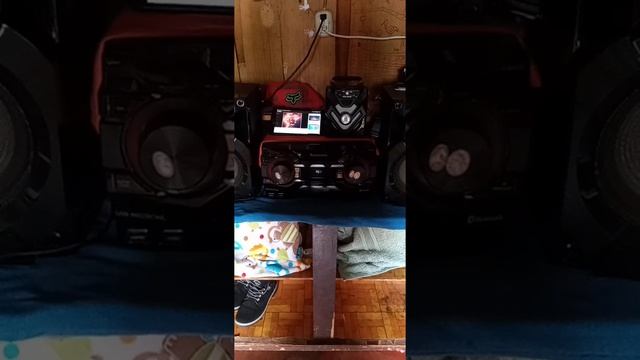 ?Minicomponente panasonic? SA-AKX200 BASS?? смотреть онлайн