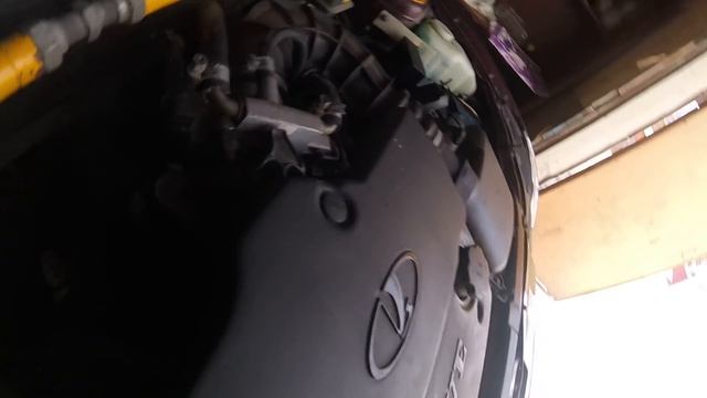 Устраняем плавающий холостой ход и вибрацию на Приоре за 1 минуту (подсос воздуха в ресивере) смотреть онлайн