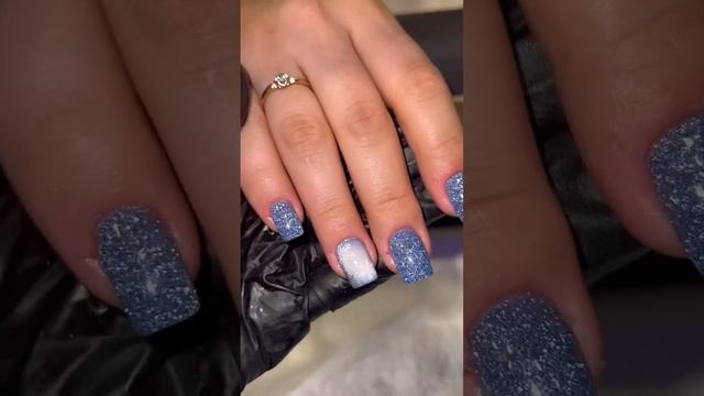 БОМБИЧЕСКОЕ ДО/ПОСЛЕ ???#мастерманикюра #маникюр #наращиваниеногтей #маникюрмосква #ногтимосква смотреть онлайн