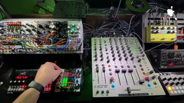 Live Set: Improvised Melodic Techno Jam [Erica Synths LXR-02, Torso T-1, Roland JD-08] смотреть онлайн