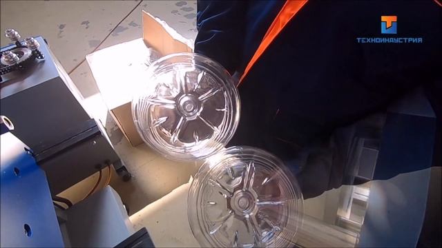 Полуавтомат выдува "ПВ-800" (выдув 2-литровых бутылок) смотреть онлайн