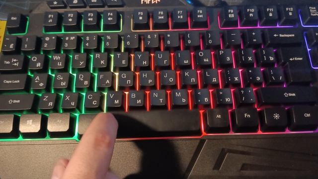 Обзор полноразмерной игровой клавиатуры Hiper KGM4X Rage с RGB подсветкой