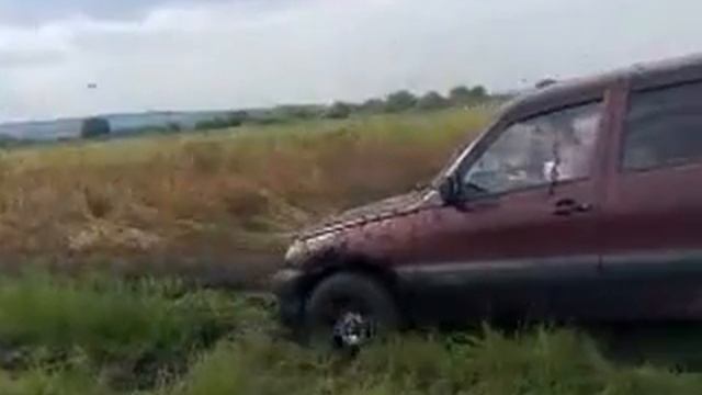 Шевроле Нива после разлива реки смотреть онлайн