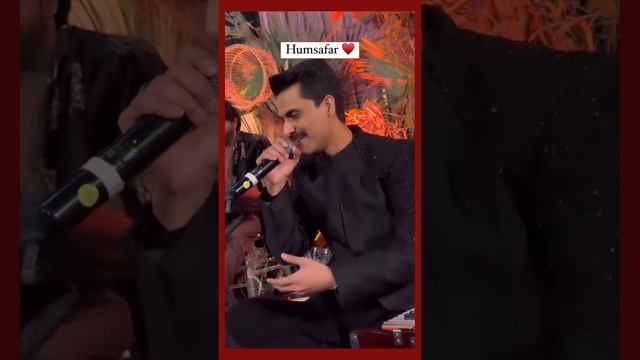 Singer Zeeshan ali singing (Humsafar song) in front of Fawad Khan 😍# Zeeshan ali # Fawad Khan смотреть онлайн