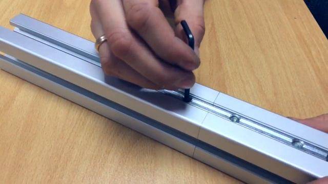 Арт. 2020 Внутренний линейный соединитель, паз 10, серия 45/50 смотреть онлайн