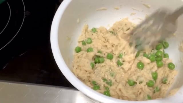 ЗАПЕЧЕНЫЙ КАРТОФЕЛЬ -ЛОДОЧКИ И ДРАНИКИ ИЗ КАРТОФЕЛЯ.МОЙ СЕКРЕТ ПРИГОТОВЛЕНИЯ.POTATO PANCAKES смотреть онлайн