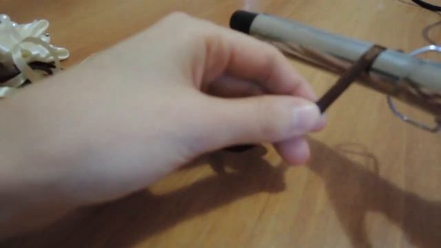 Как сделать атласную ленту волнистой Канзаши Мастер Класс / Спираль из лент смотреть онлайн