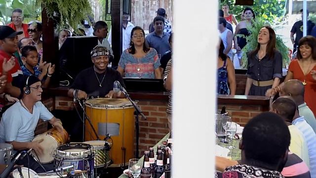 Zeca Pagodinho, Martinho da Vila - Roda Ciranda / Quem É Do Mar Não Enjoa / Canta, Cant... смотреть онлайн