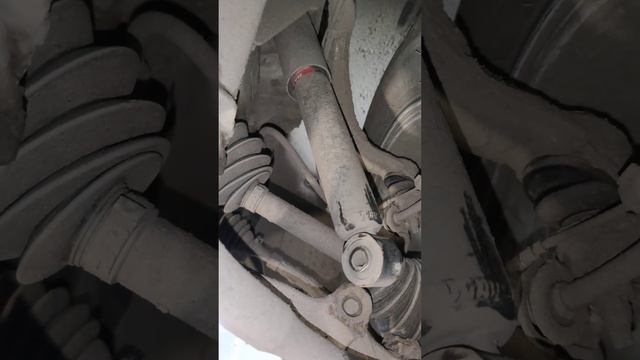 Стук спереди. Очень громко. Не могу ехать. Устранение. Ремонт. Помогите СТО. Диагностика XL смотреть онлайн