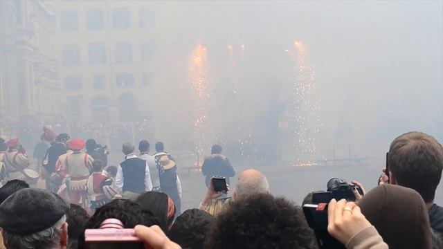 Пиротехнические чудеса / Древние традиции Италии / Пасха во Флоренции смотреть онлайн