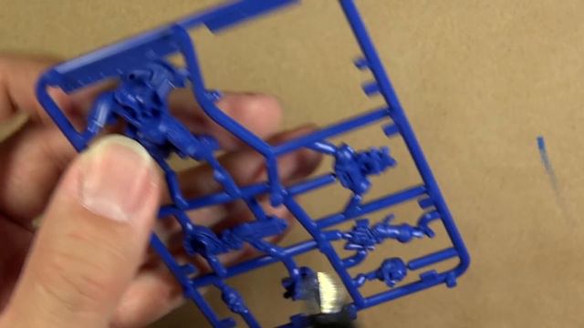 Space Marine Heroes - Relictors смотреть онлайн