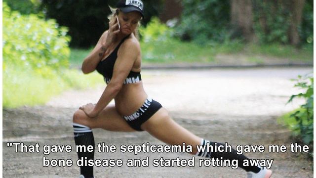 Top Event - Danniella Westbrook goes for a run in just her knickers and bra after celebrating bai.. смотреть онлайн