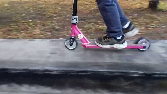 трюки на самокате 3 часть смотреть онлайн