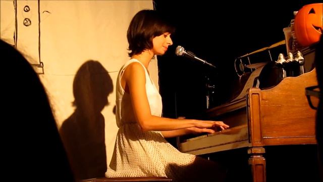 Kate Micucci - Steve Allen Theater October 2011