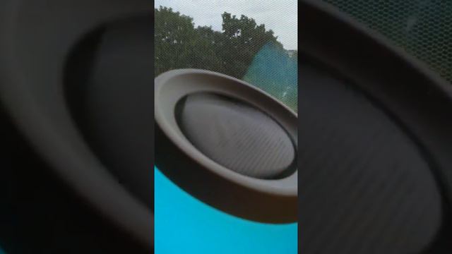 Jbl pulse 3 mega bass test смотреть онлайн