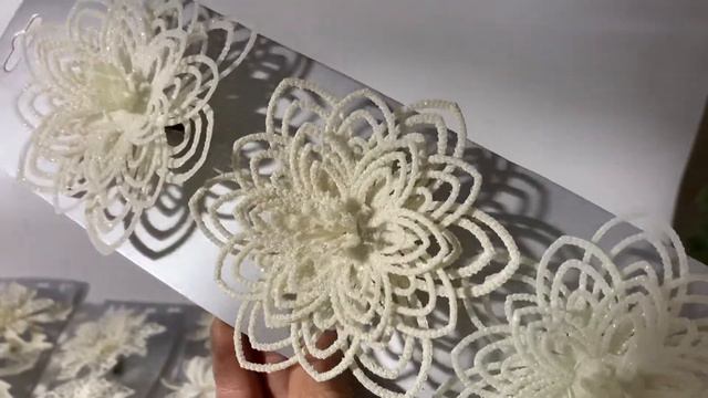 Декоративные пуансеттии на клипсе, 12 см, набор 3 шт. AWR204610 белые смотреть онлайн