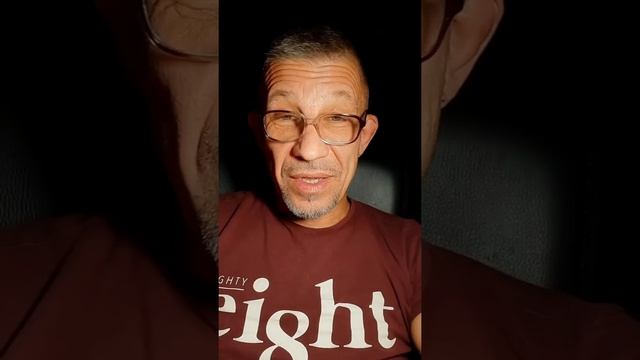 Предъявлять женщинам требования и не бояться с ними расставаться если они им не соответствуют. смотреть онлайн