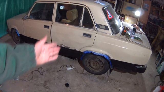 ТРИ ПОЛОСКИ, НО НЕ ADIDAS смотреть онлайн