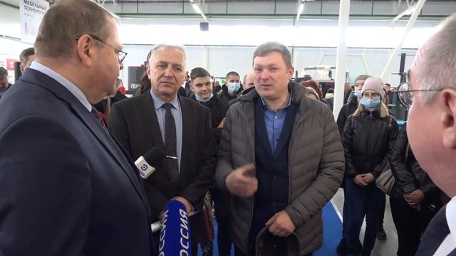 Кузнецк с рабочим визитом посетил врио губернатора Пензенской области Олег Мельниченко. Апрель 2021 смотреть онлайн